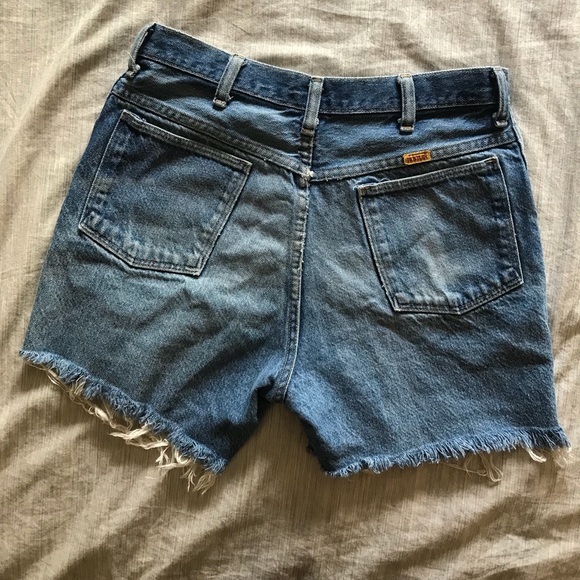 ⚡️Vintage⚡️RUSTLER ⚡️ High Waist Denim Shorts - Picture 2 of 7